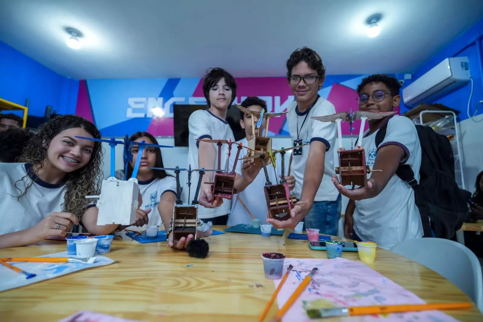 Projeto de arte e robótica em escolas públicas, o Engenhoka, chega à Barra do Piraí